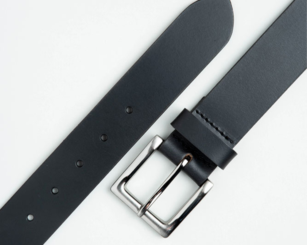 Mens 40mm Black Leather Casual Belt with Silver Buckle - The Leather Locker